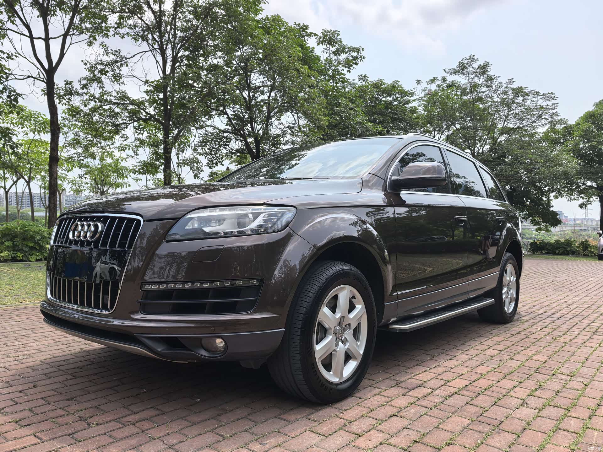 Audi Q7, 2015 1