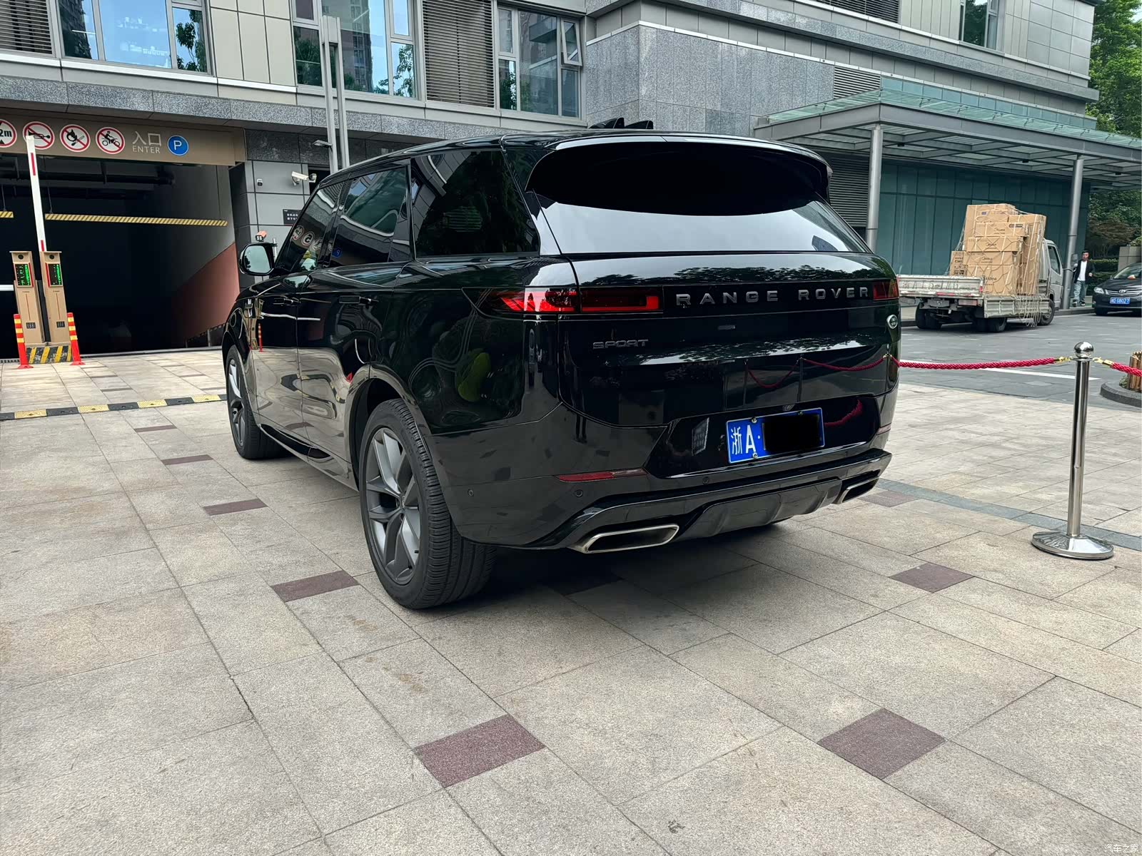 Land Rover Range Rover, 2024 4