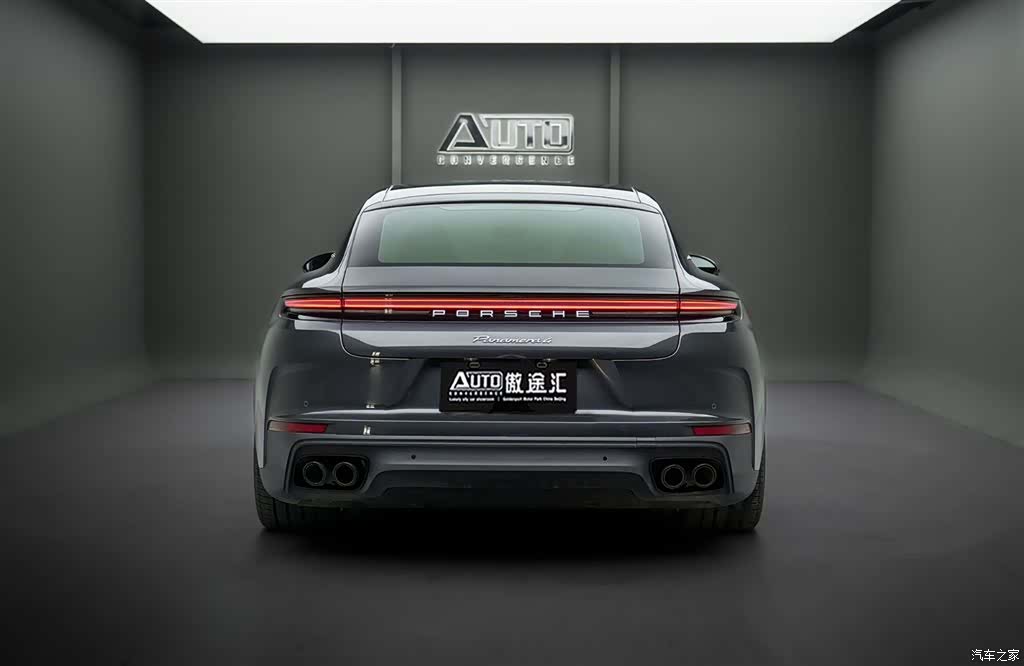 Porsche Panamera, 2024 4