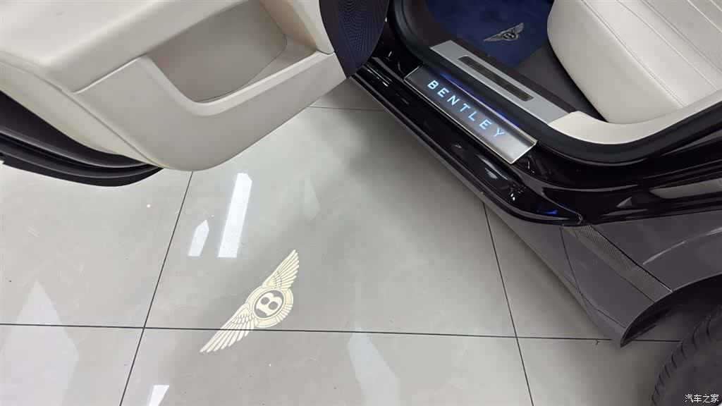 Bentley Flying Spur, 2021 18