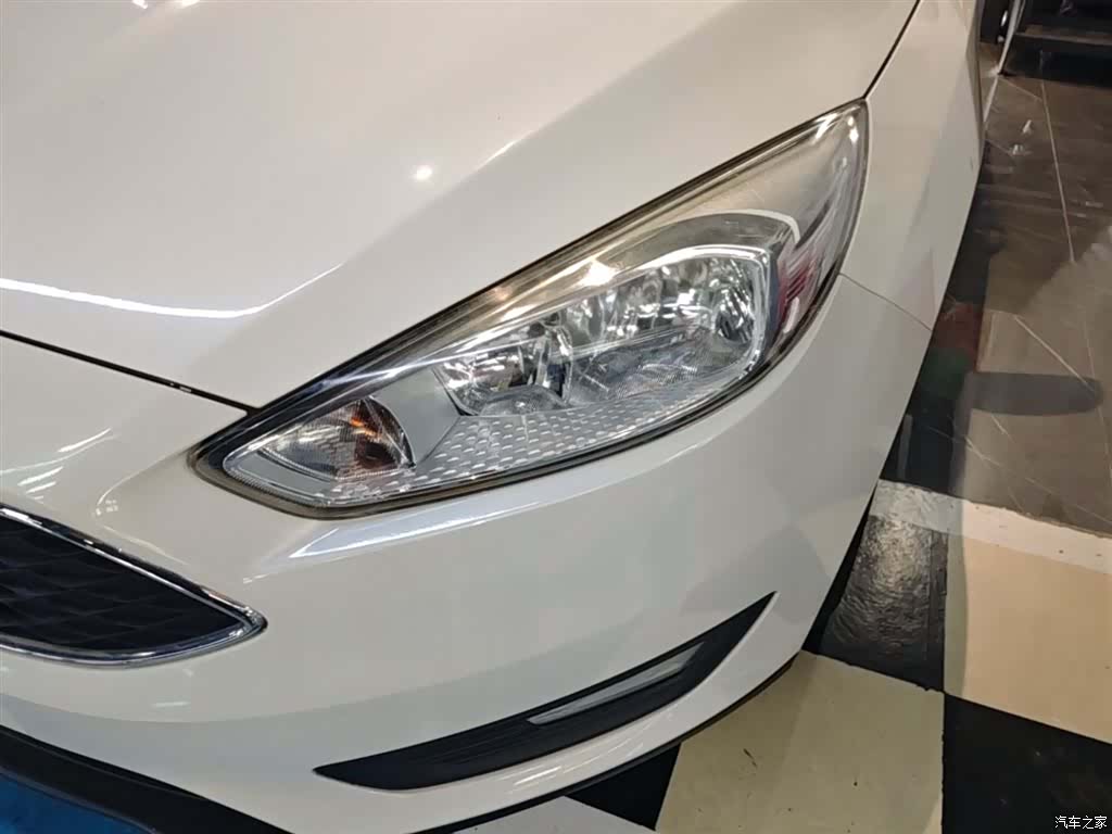 Ford Focus, 2016 24