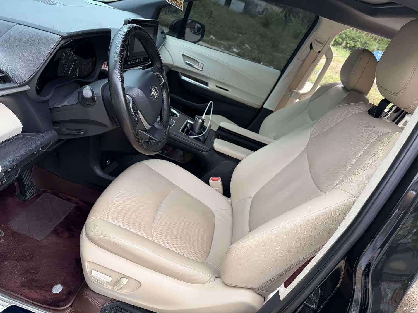 Toyota Sienna, 2023 8