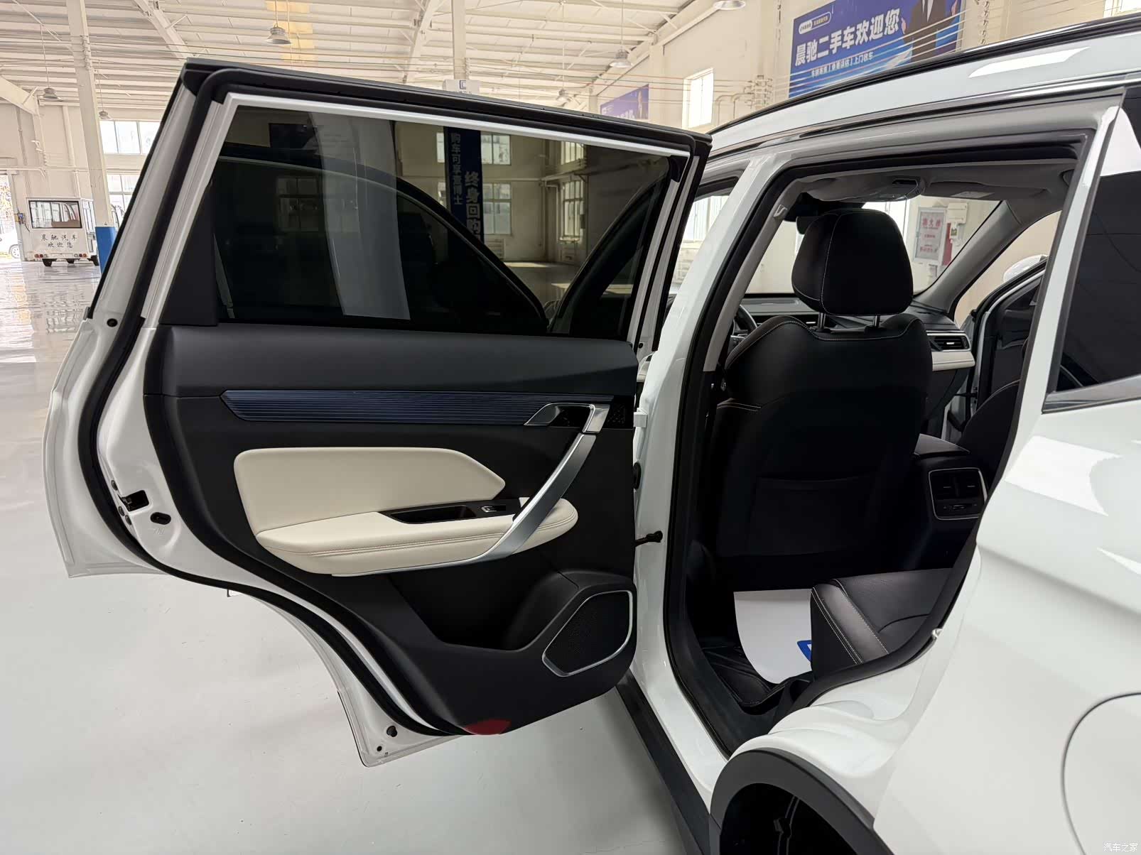 Geely Boyue, 2023 12