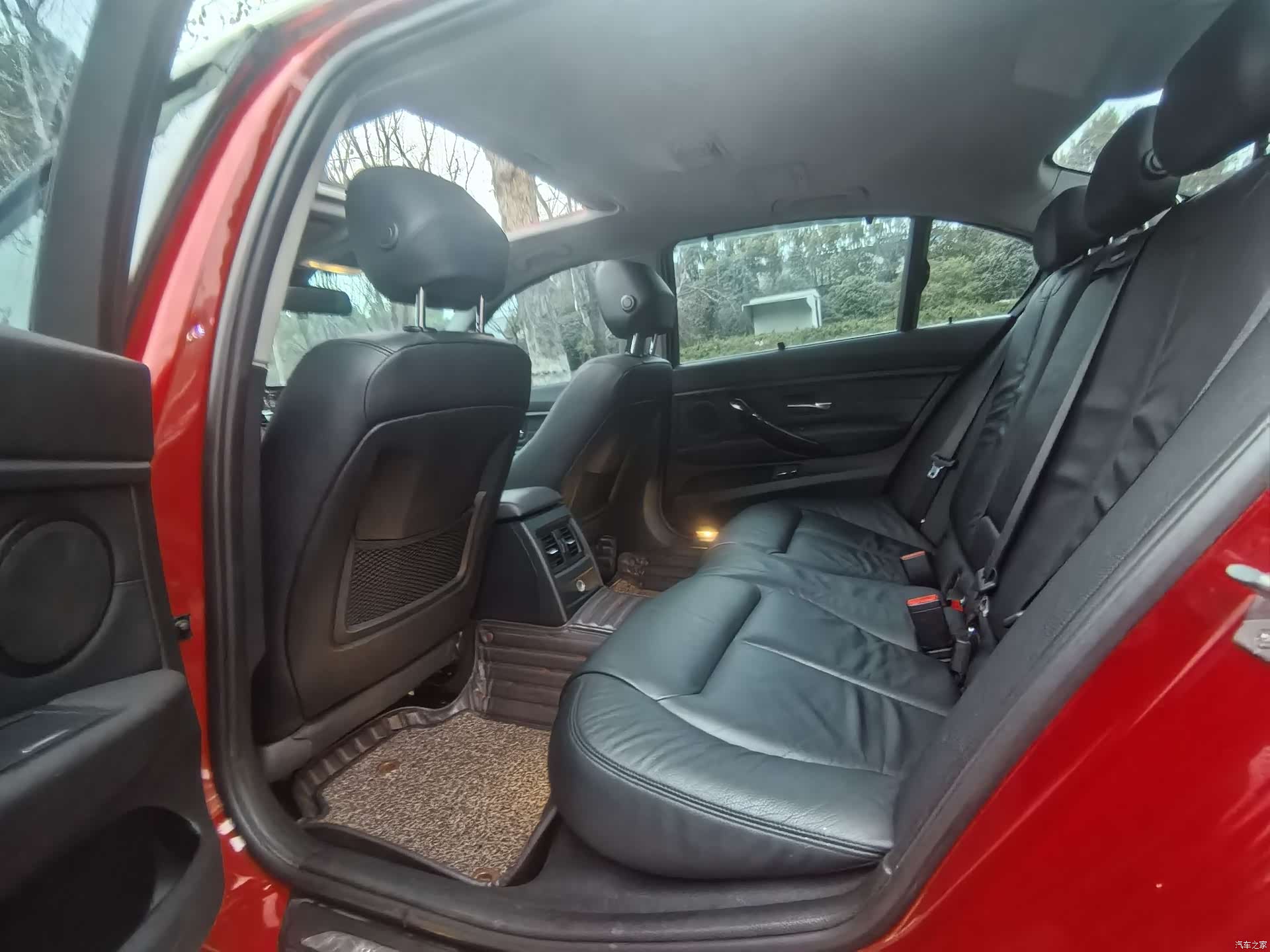 BMW 3 Series, 2014 10