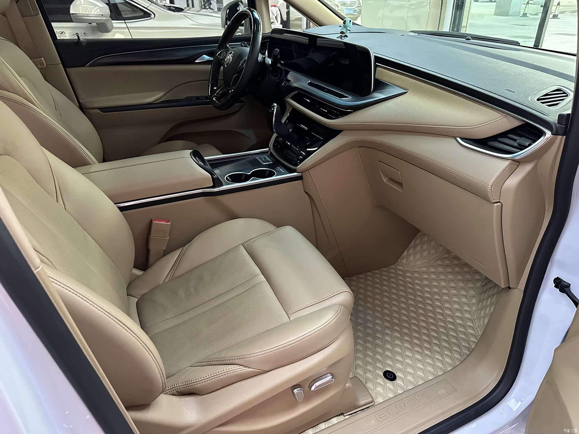 Buick GL8, 2021 12