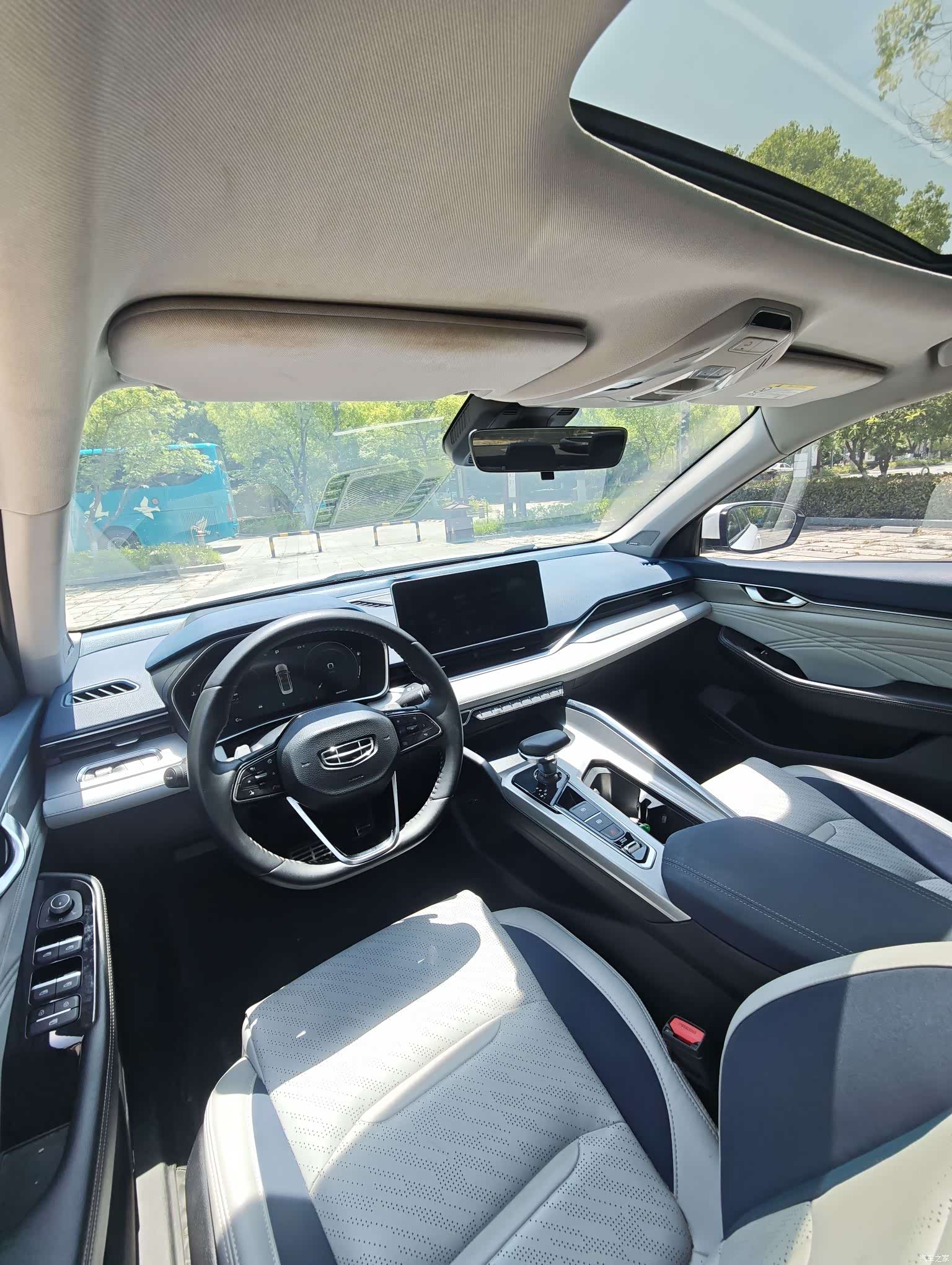 Geely Preface, 2021 15