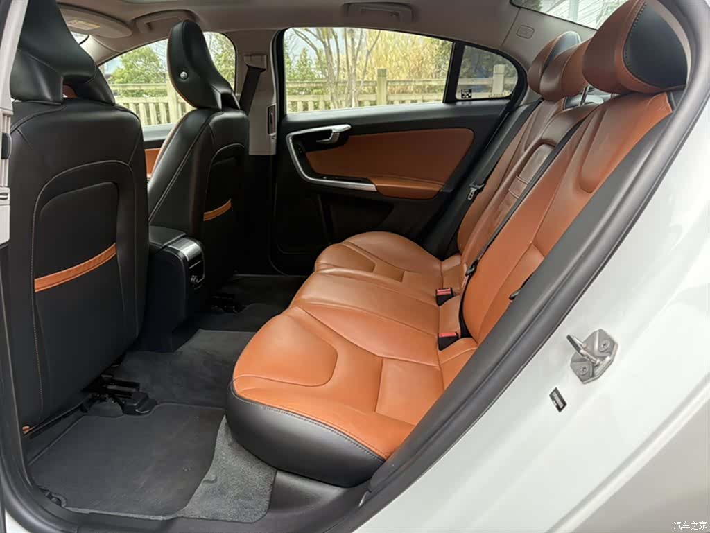 Volvo S60, 2017 23