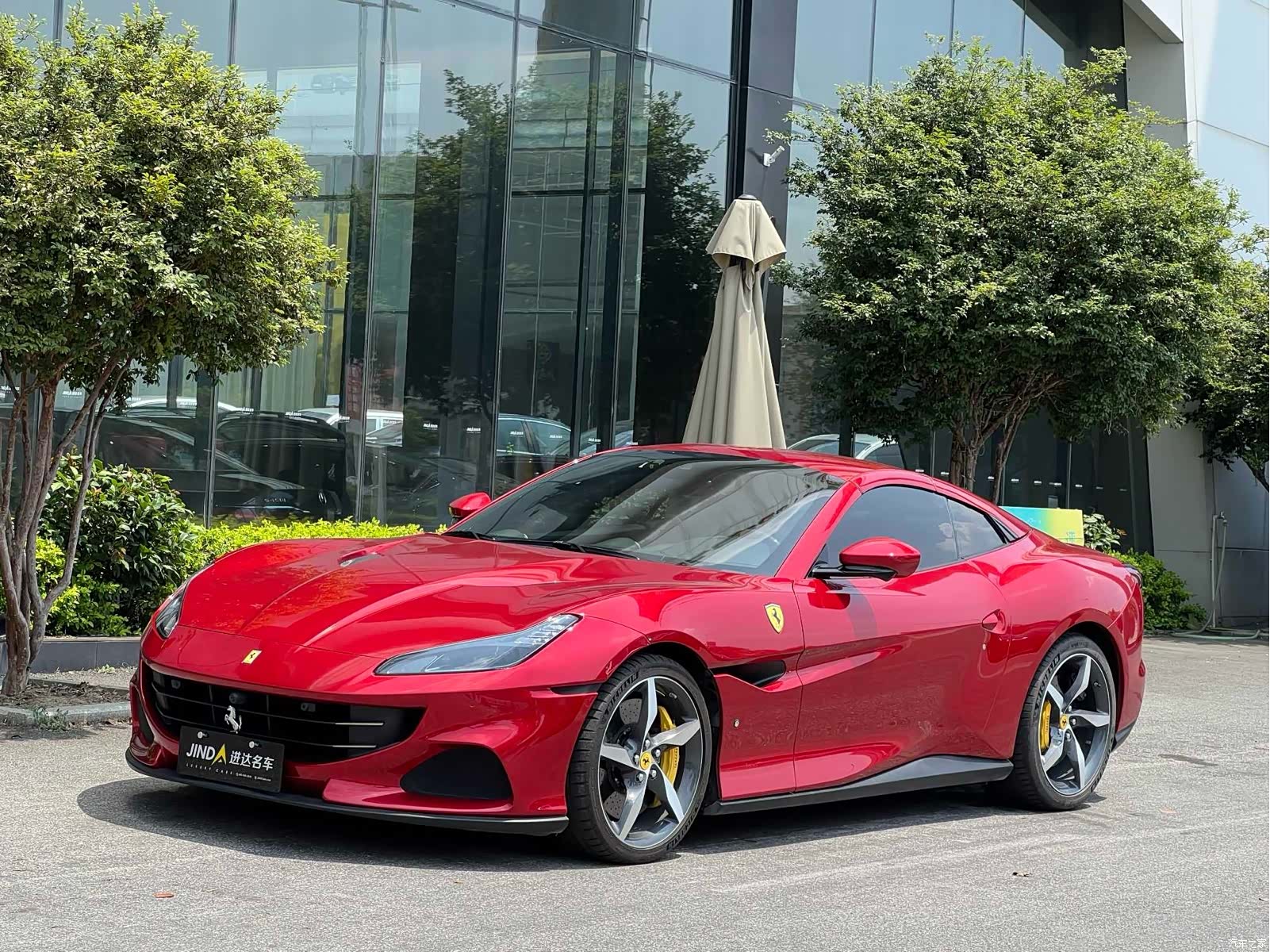 Ferrari Portofino, 2021 2