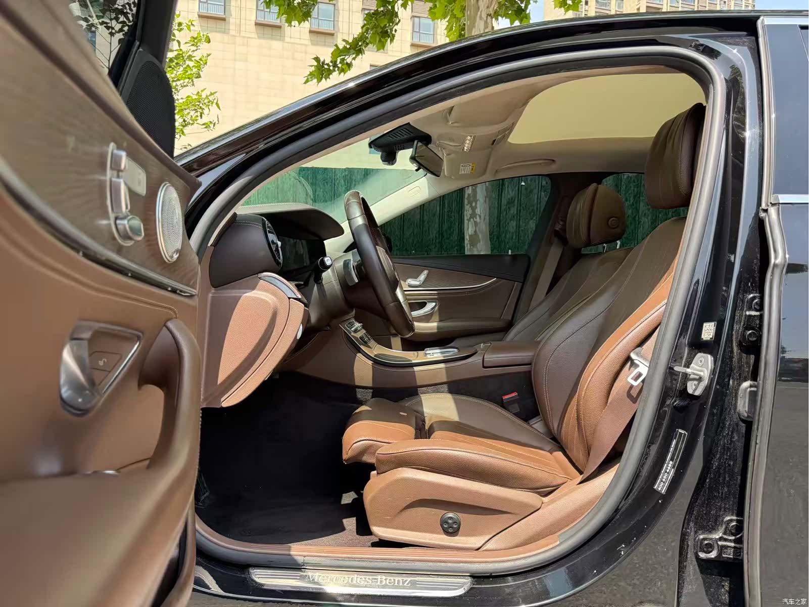 Mercedes-Benz E-Class, 2021 4