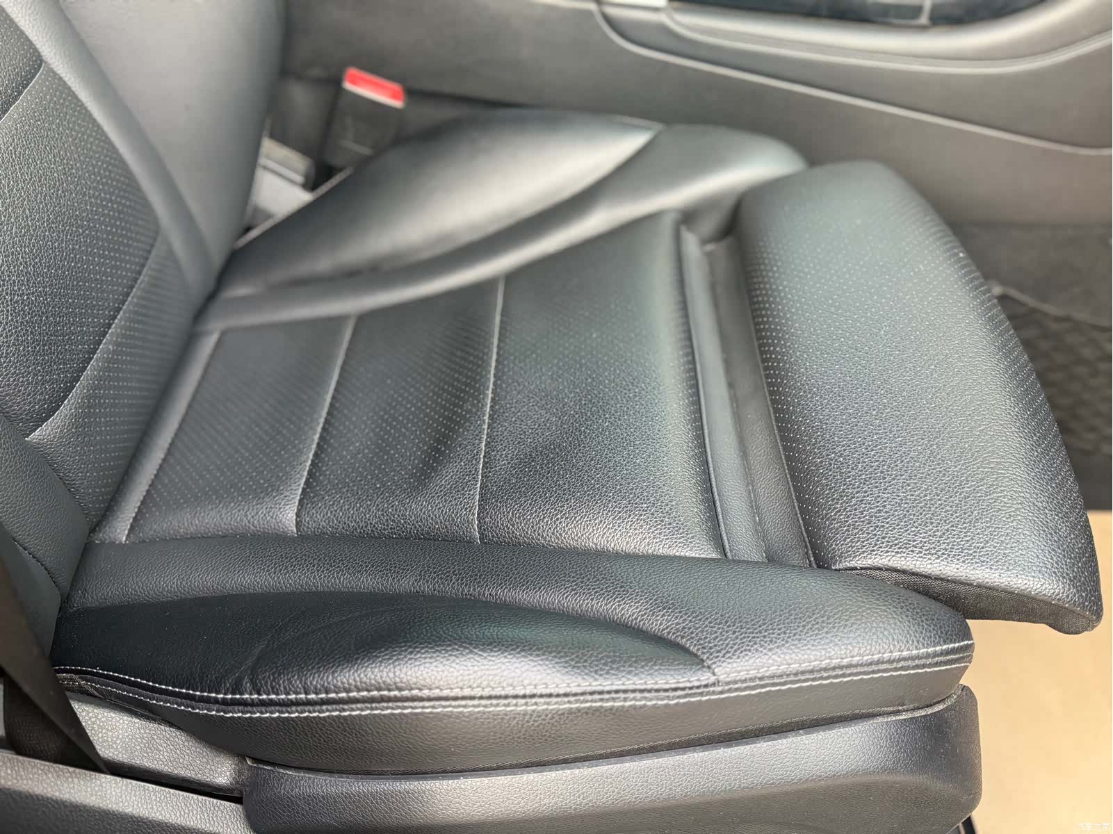 Mercedes-Benz GLC, 2018 15