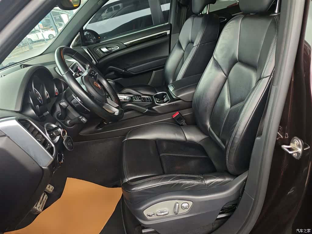 Porsche Cayenne, 2017 15