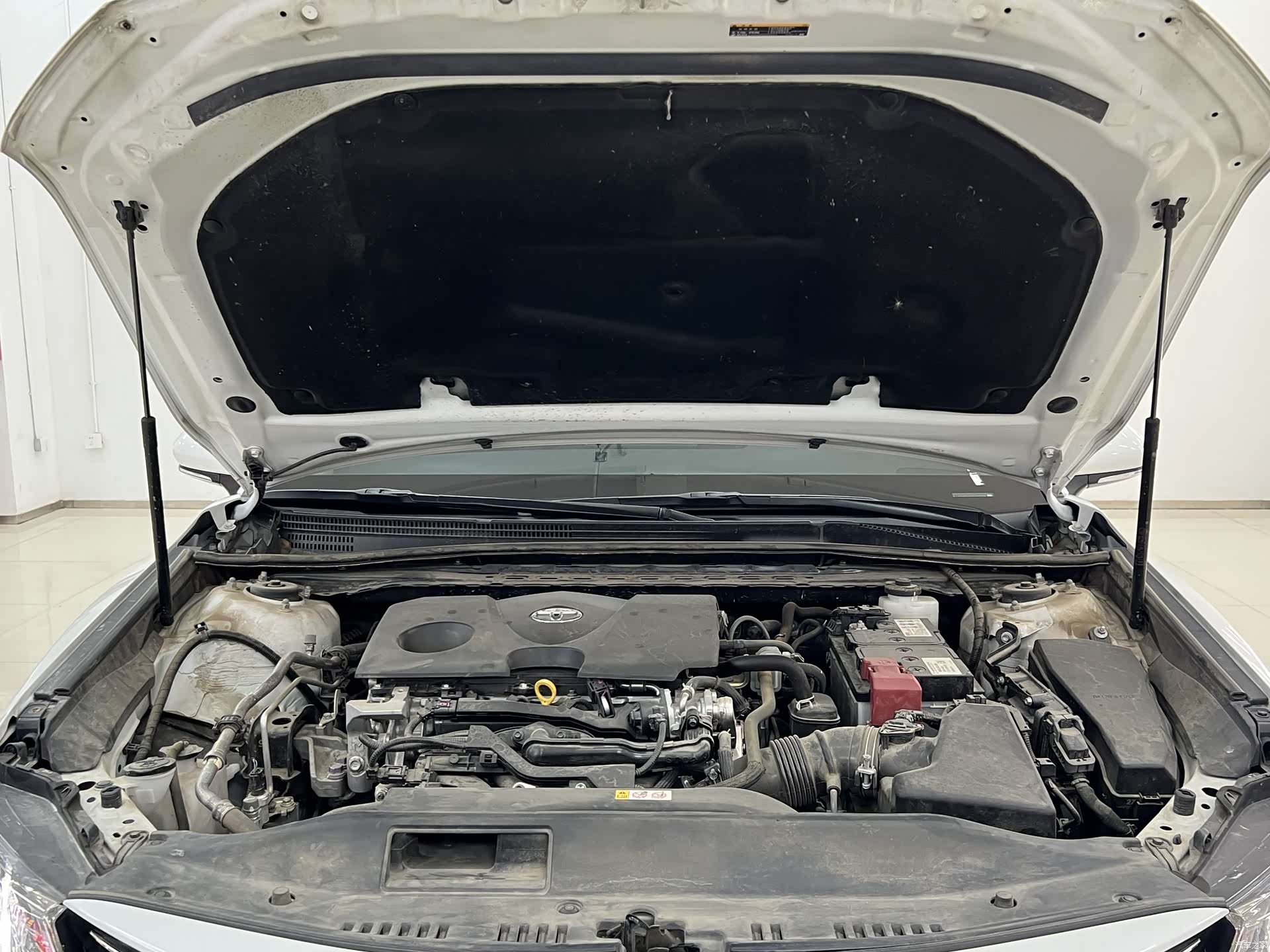 Toyota Camry, 2024 16