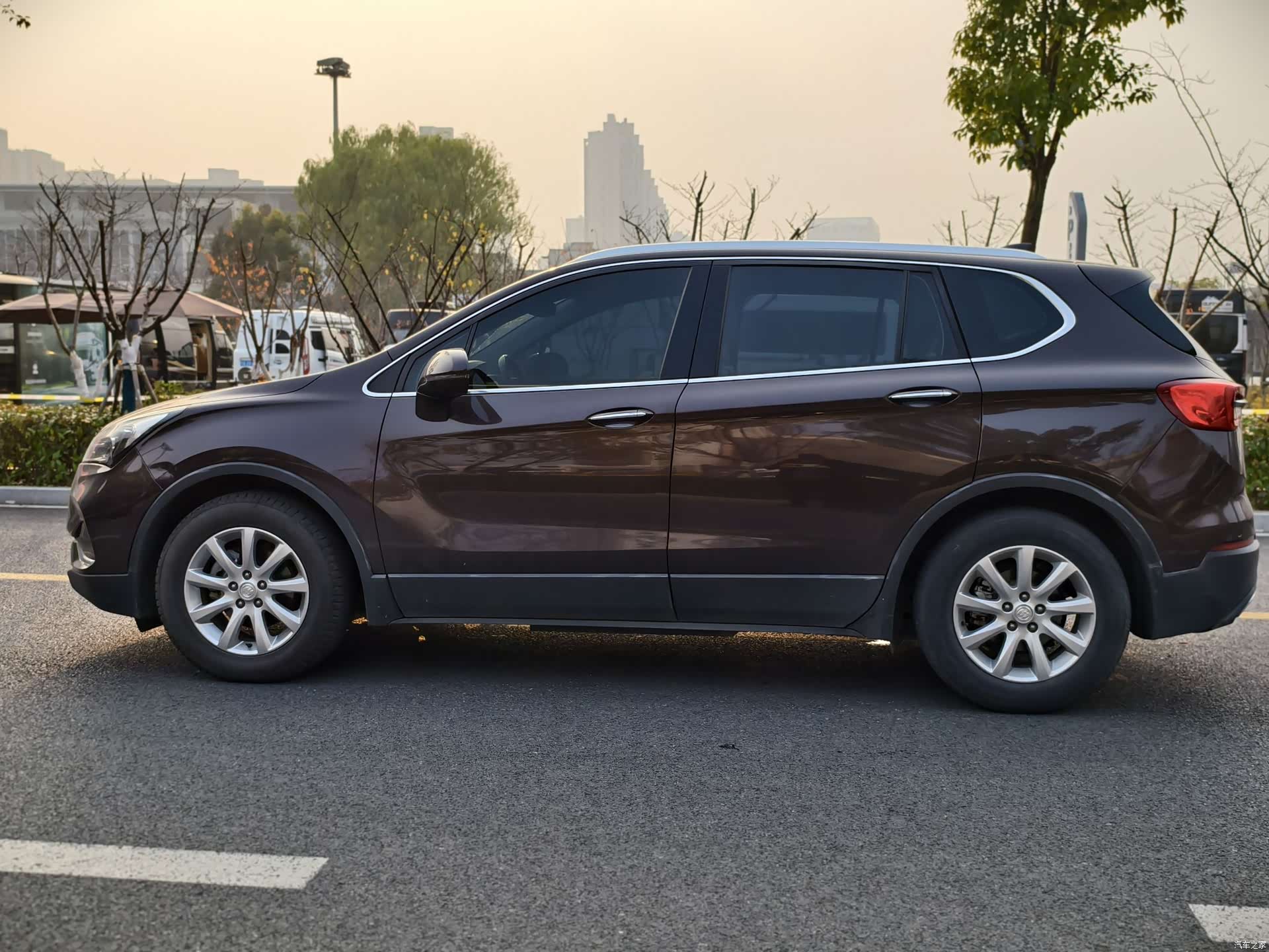 Buick Envision Plus, 2022 8