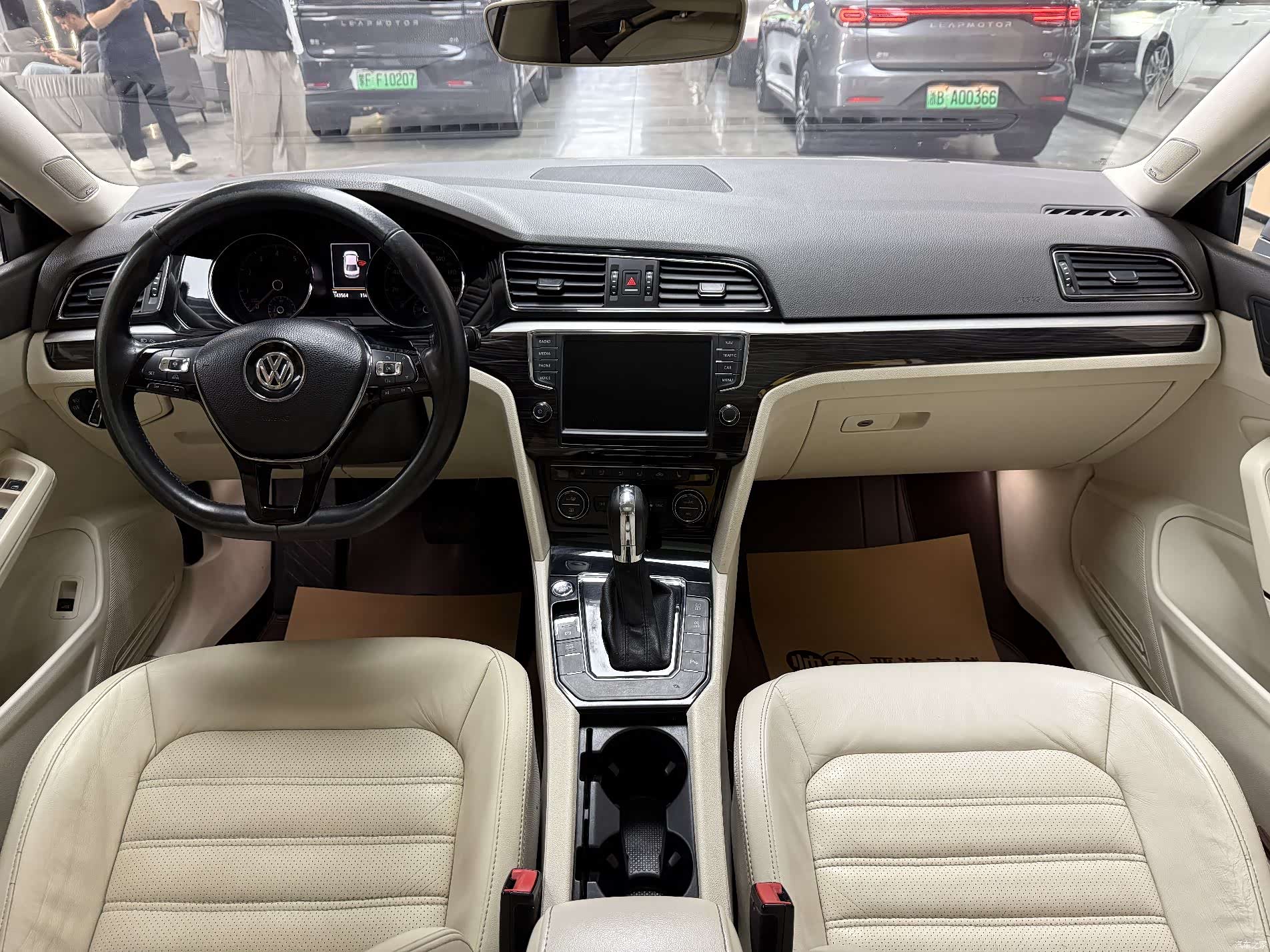 Volkswagen Lamando, 2017 7