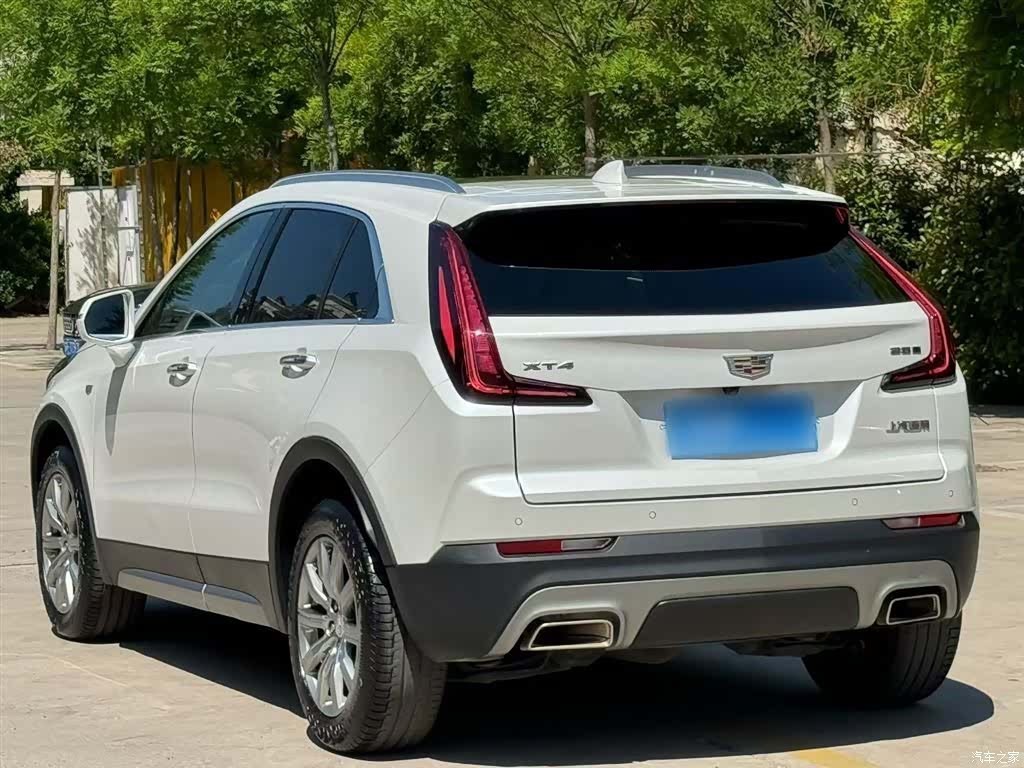 Cadillac XT4, 2021 4
