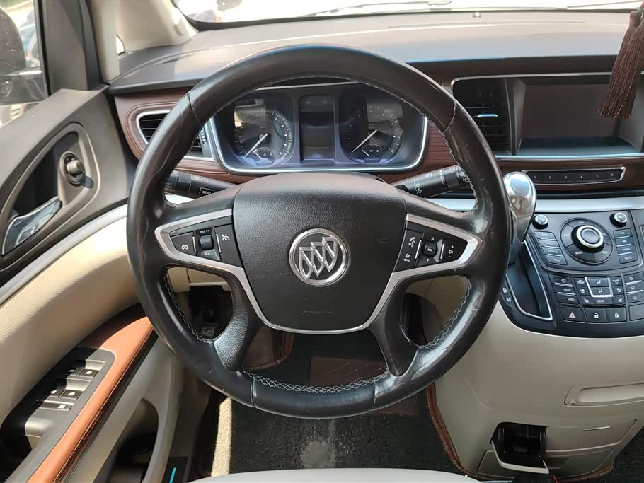 Buick GL8 Buick GL8