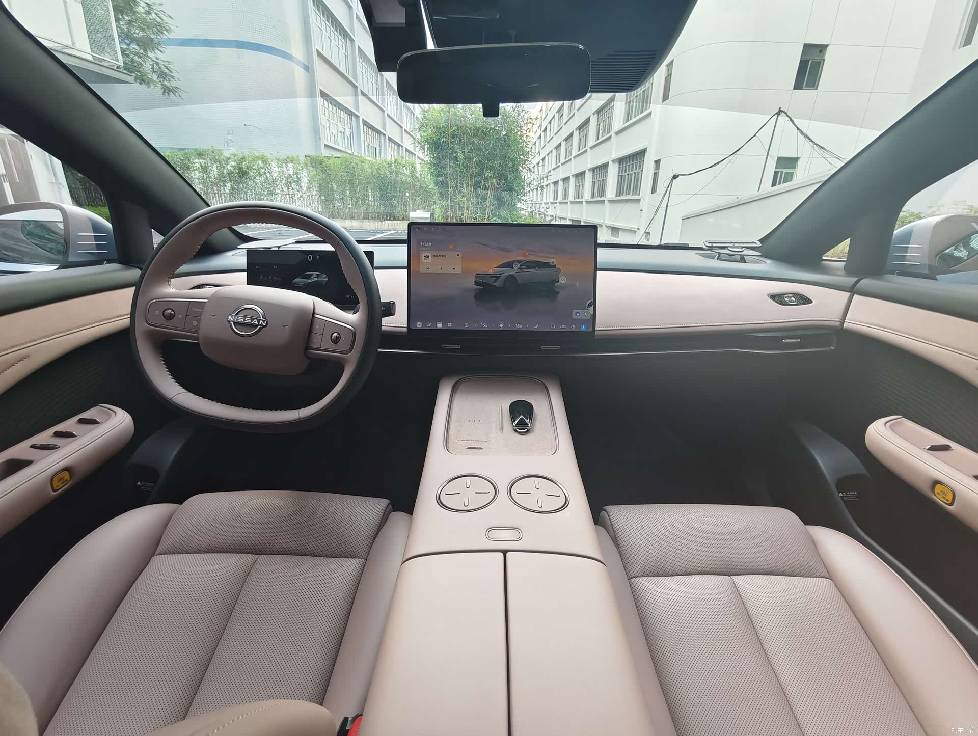 Nissan N7, 2025 10