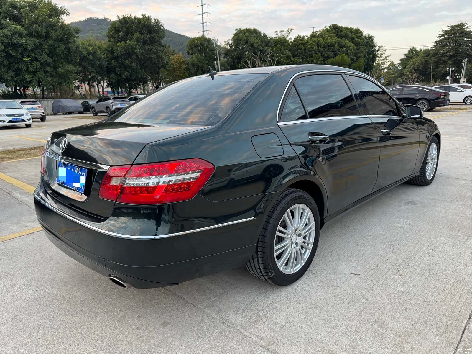 Mercedes-Benz E-Class, 2011 7