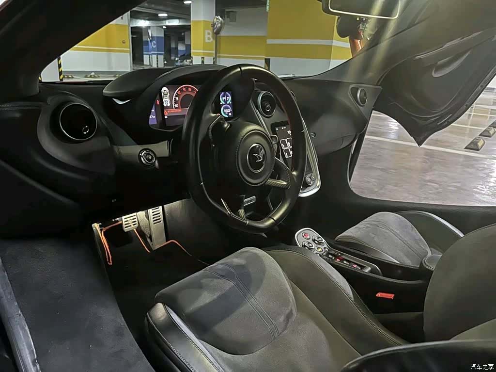 McLaren 540C, 2017 6