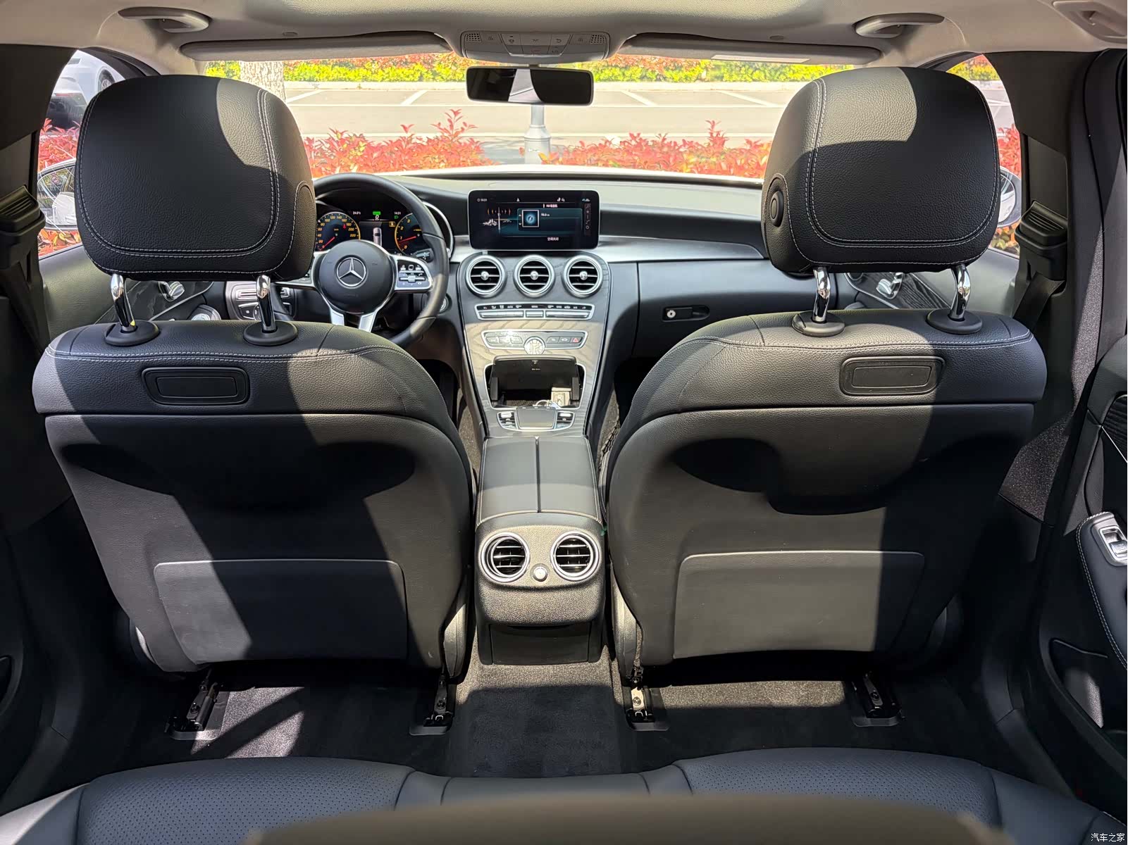 Mercedes-Benz C-Class, 2020 15
