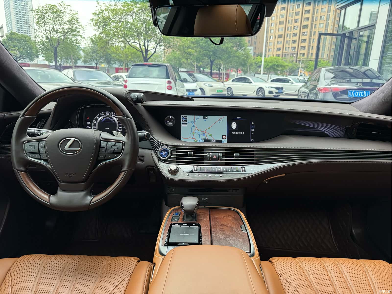 Lexus LS, 2019 17