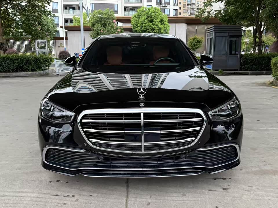 Mercedes-Benz S-class Mercedes-Benz S-class