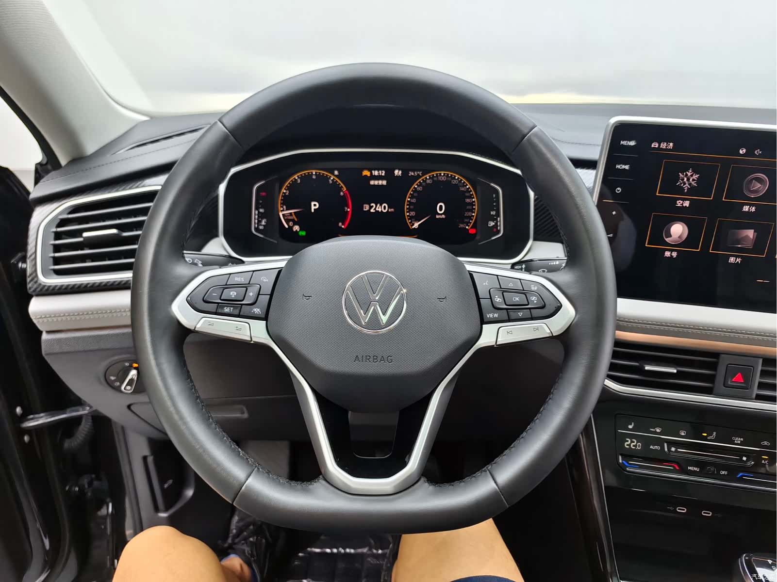Volkswagen Tayron, 2022 16