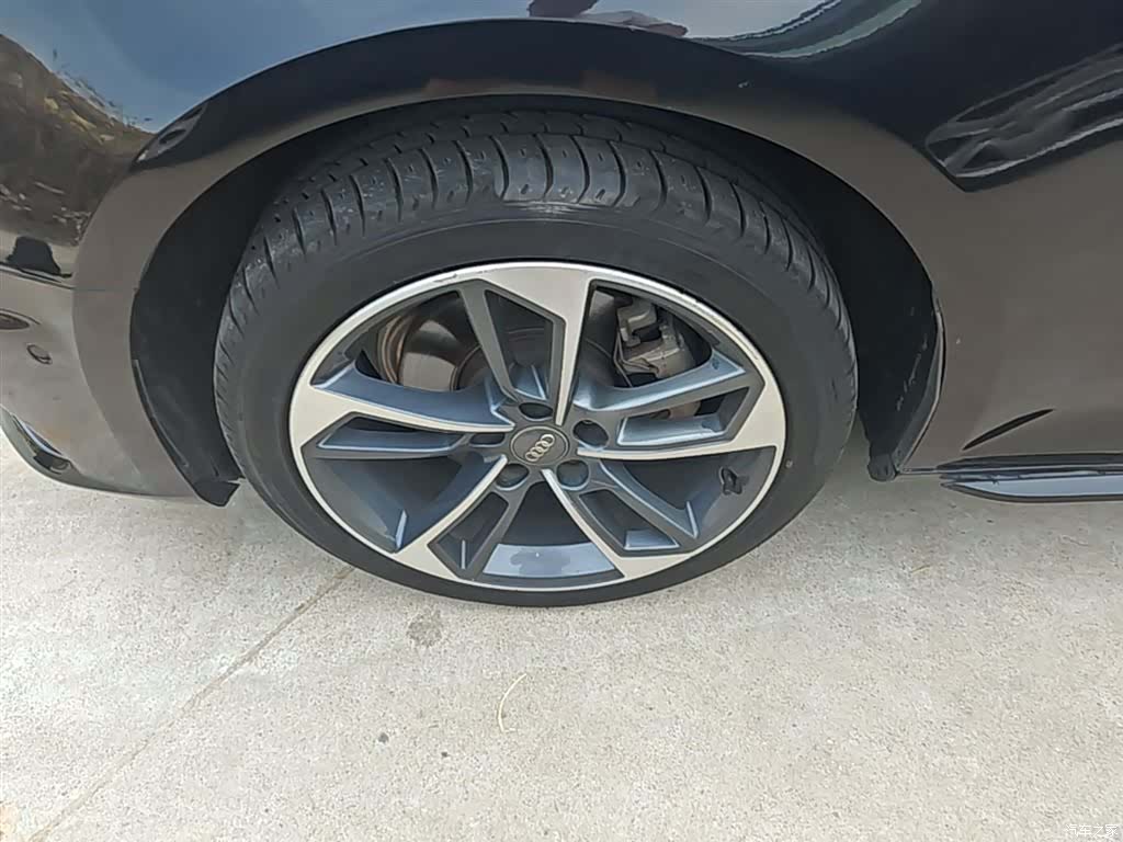 Audi A4L, 2020 23