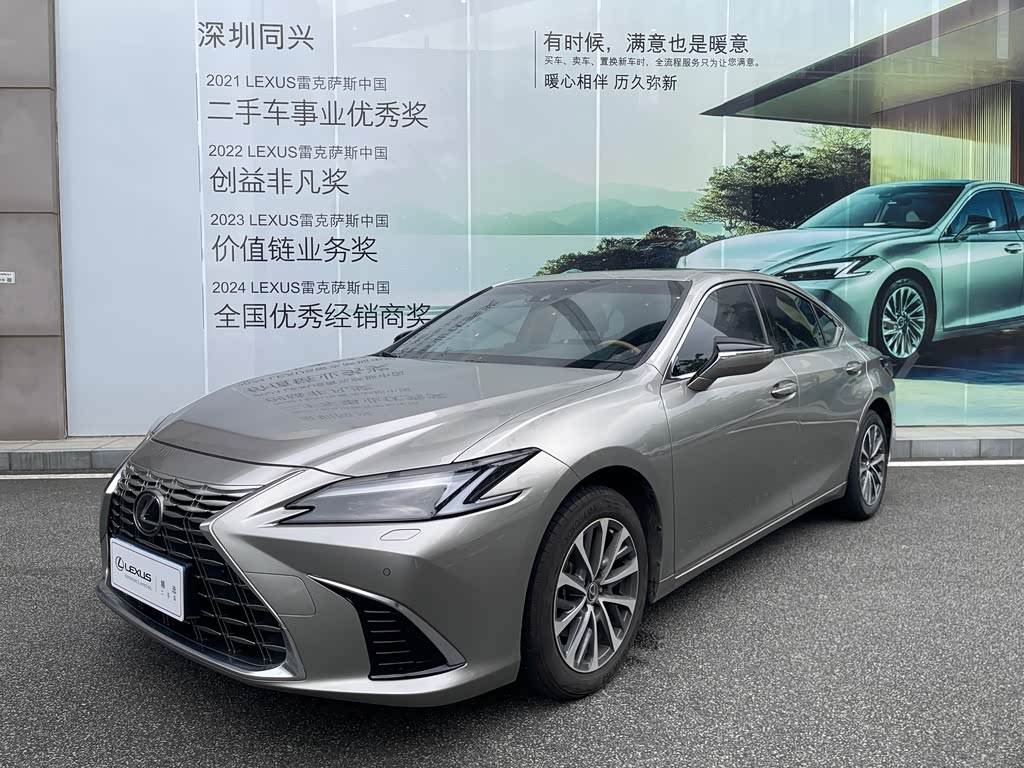 Lexus ES 2025 200 Premium