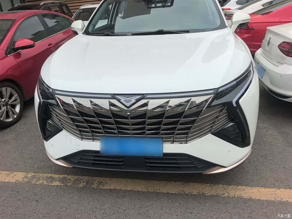 Geely Galaxy 500, 2023 3