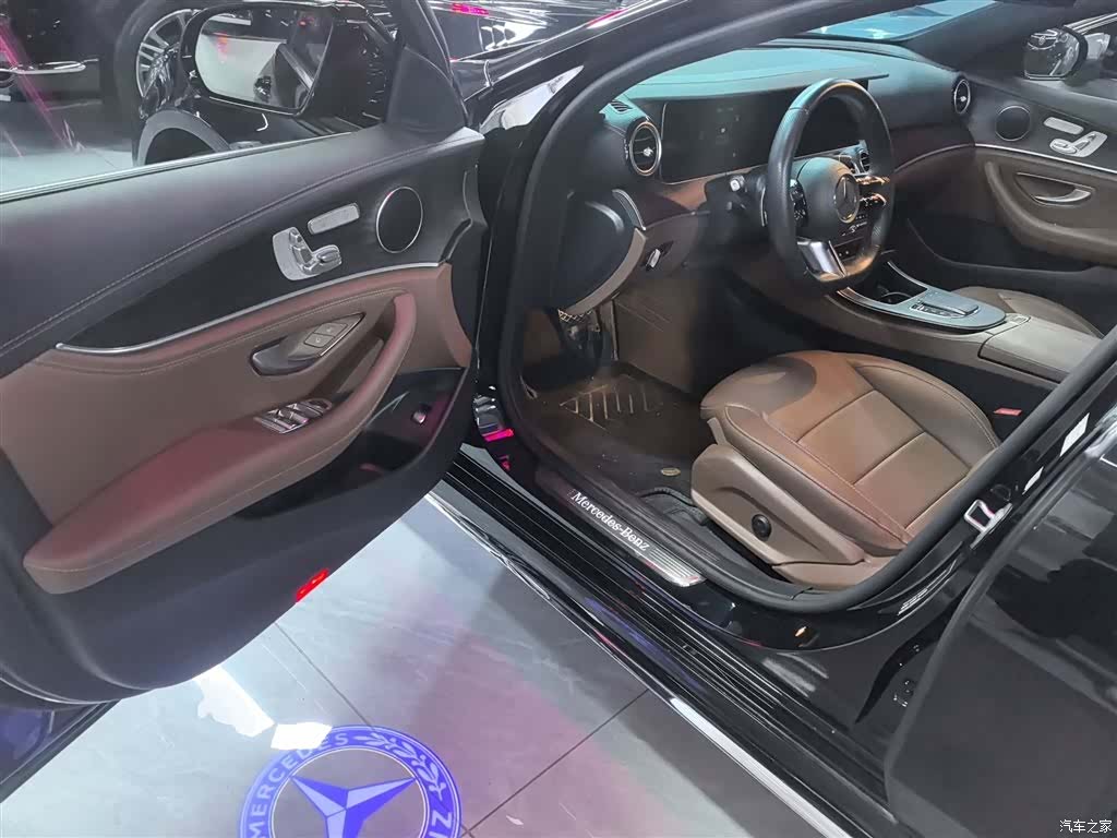 Mercedes-Benz E-Class, 2023 13