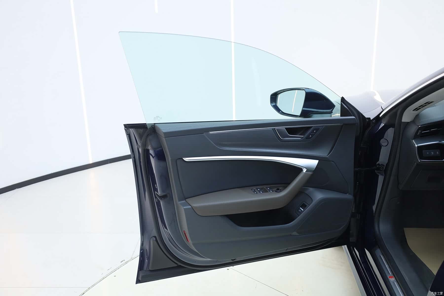 Audi A7L, 2024 10