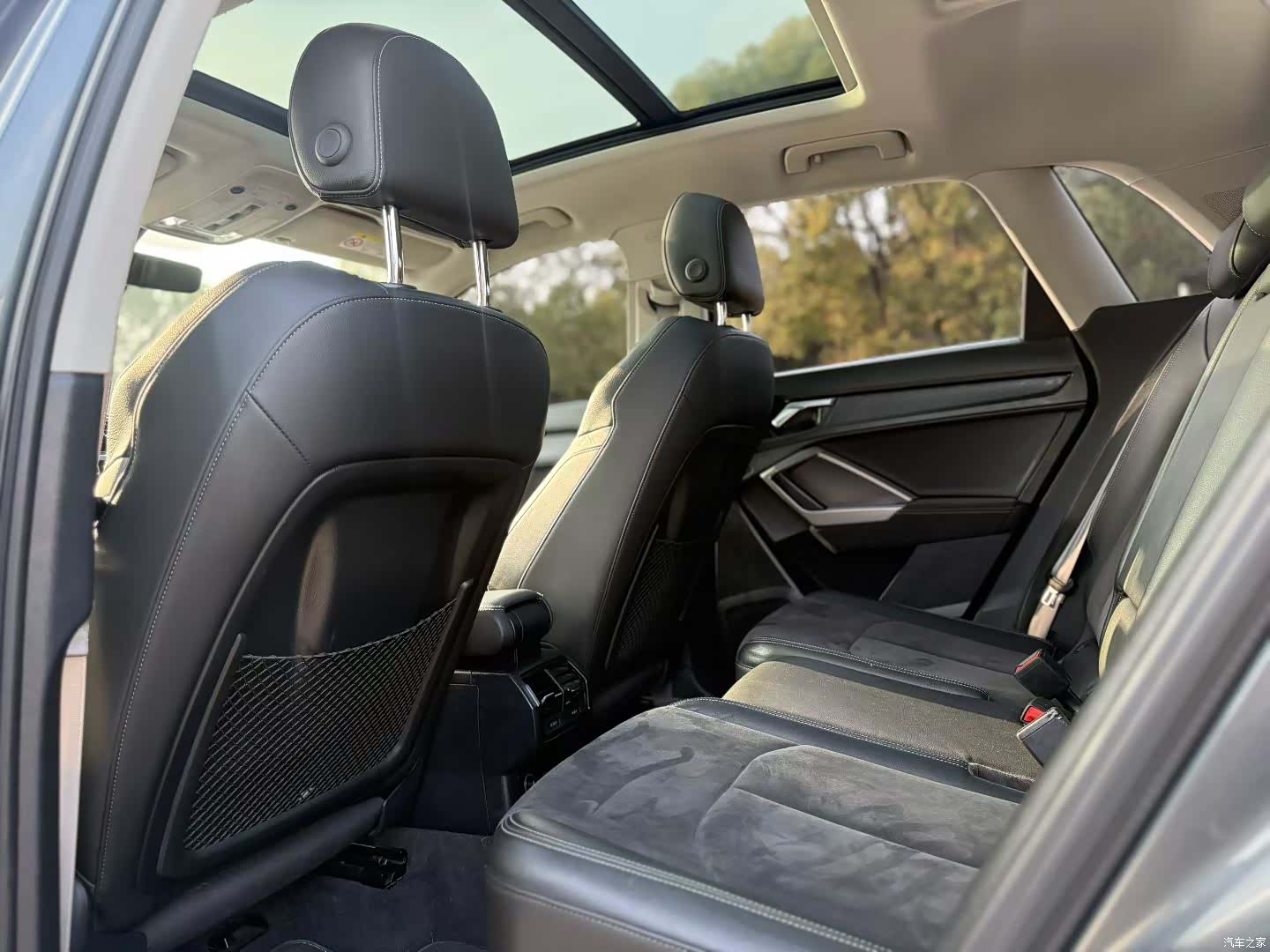 Audi Q3, 2021 6