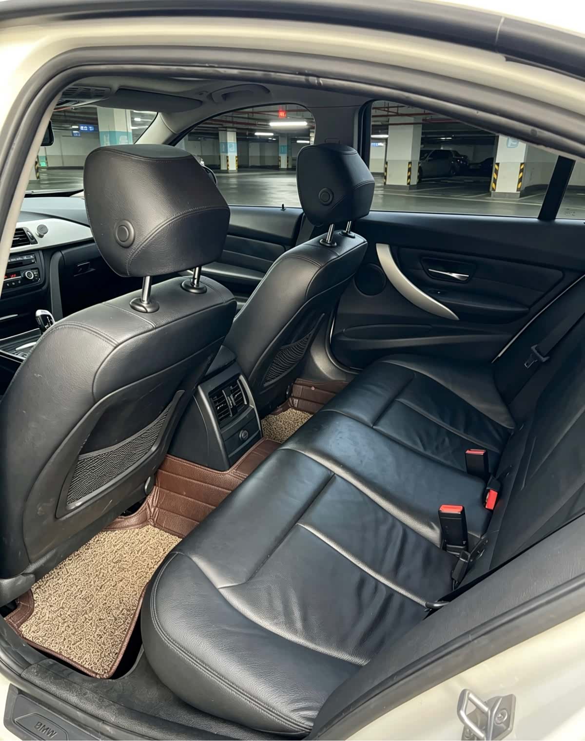 BMW 3 Series, 2013 12