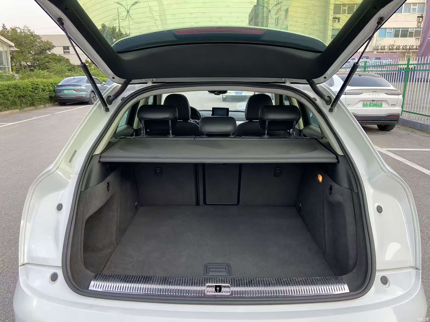 Audi Q3, 2014 16