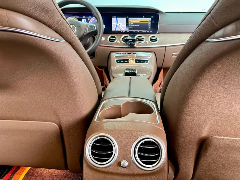 Mercedes-Benz E-class Mercedes-Benz E-class