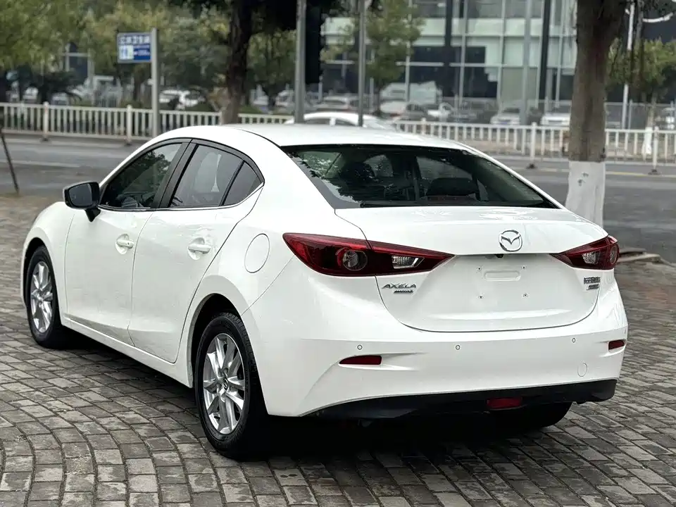 Mazda 3 Angkesaila Mazda 3 Angkesaila