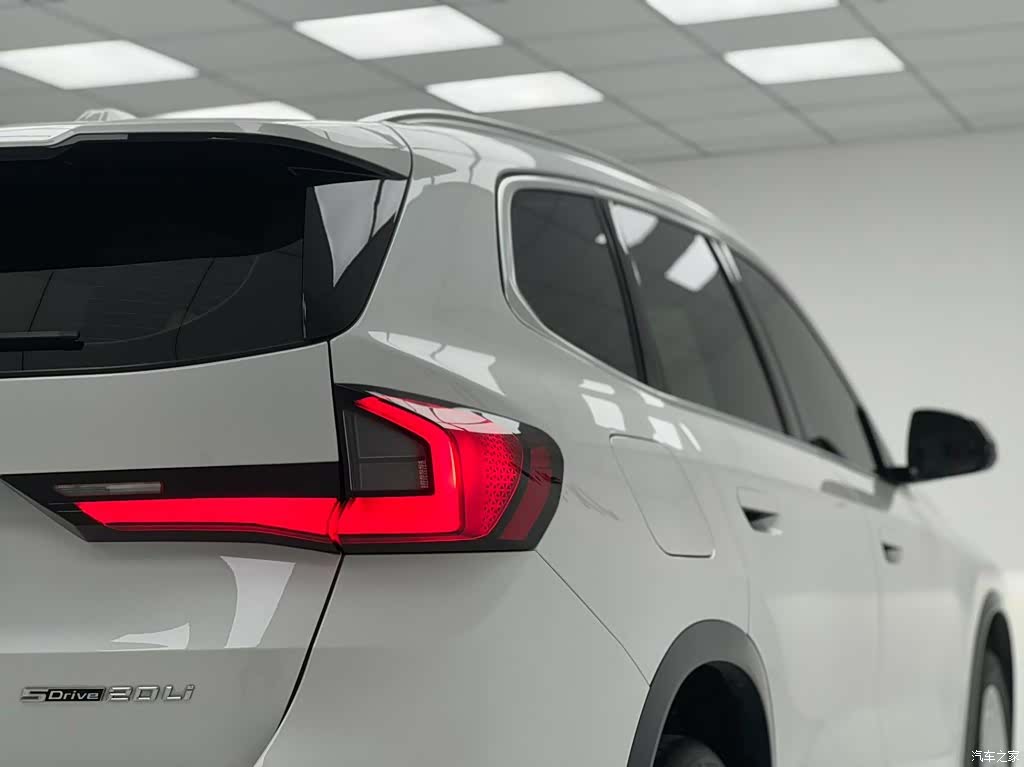 BMW X1, 2023 9