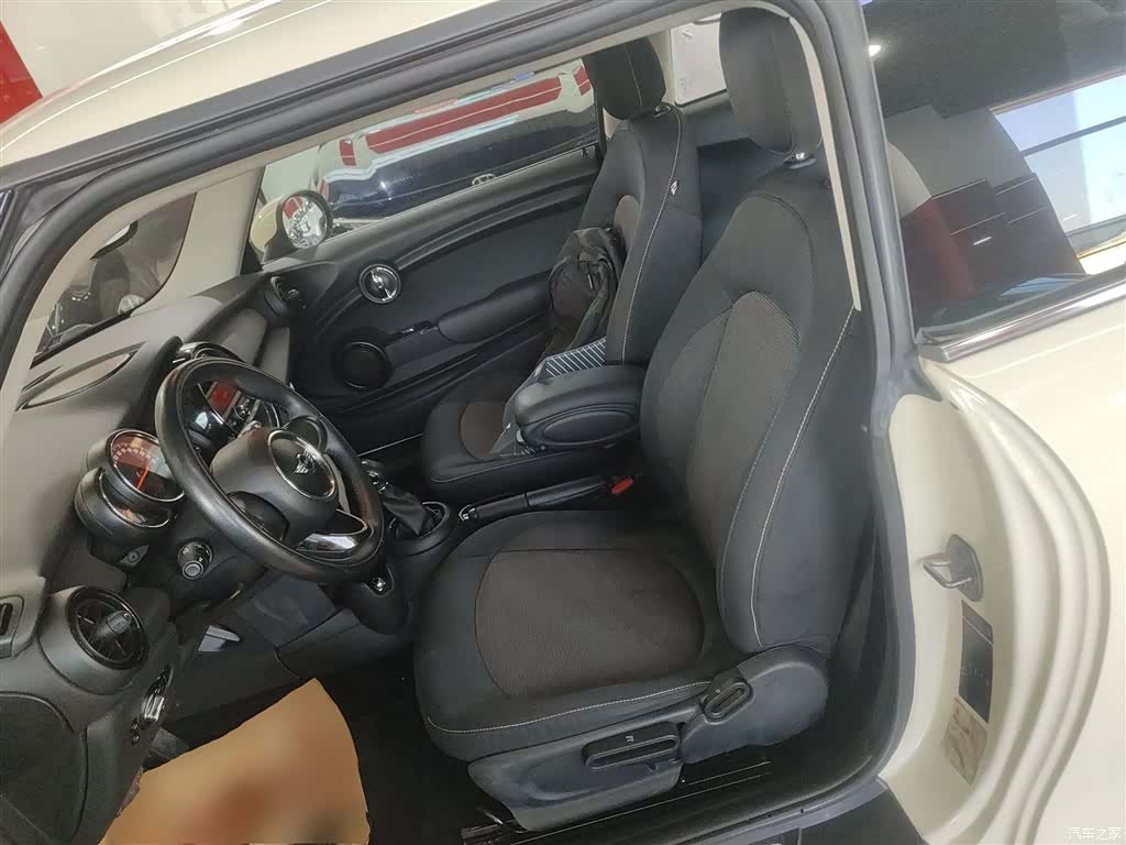 Mini ONE, 2015 17