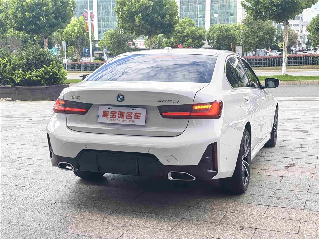 BMW 3 Series, 2025 7