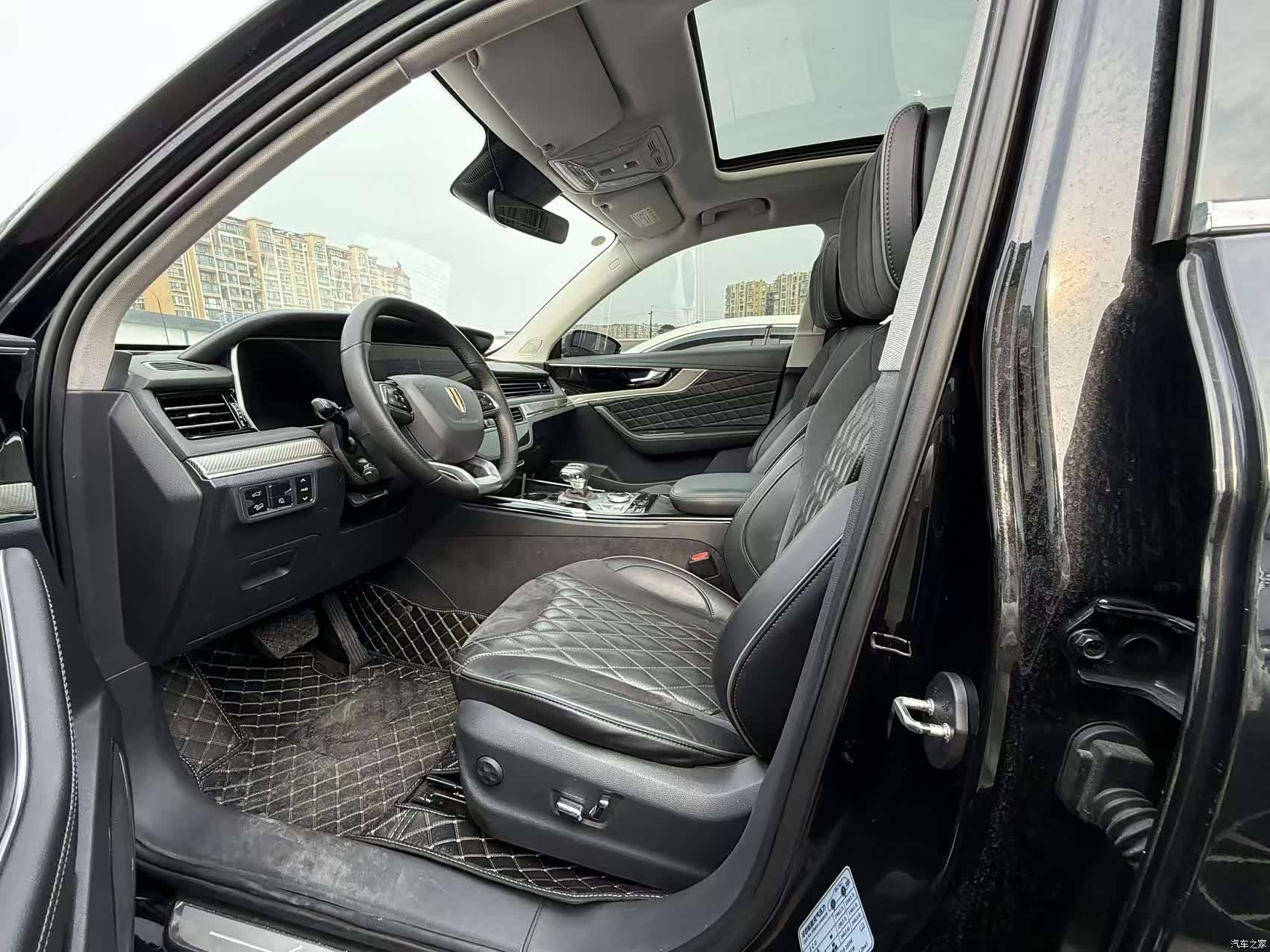 Hongqi HS5, 2021 4