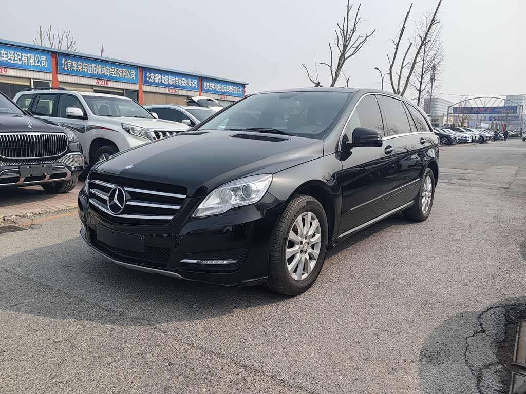 Mercedes-Benz R