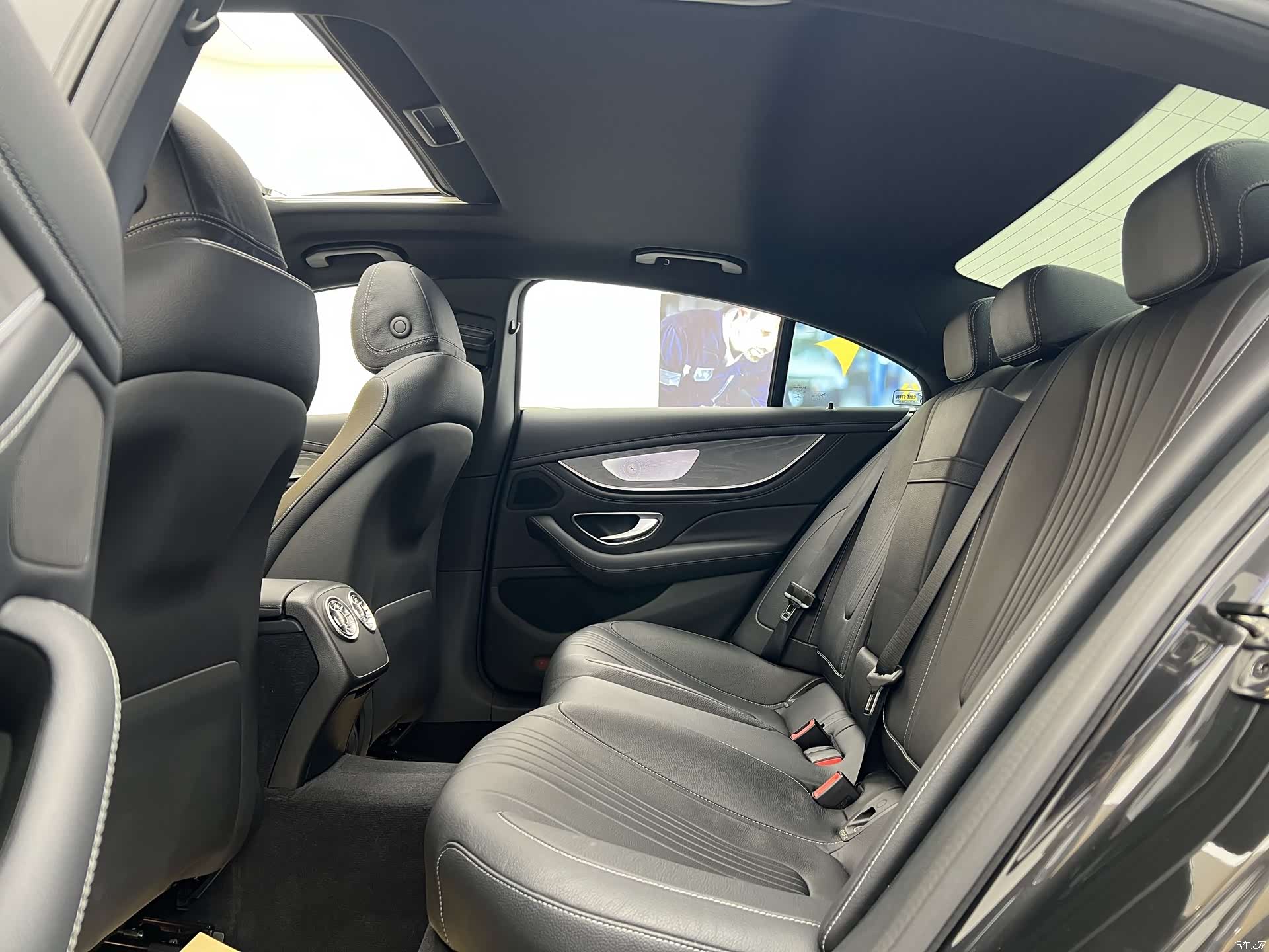 Mercedes-Benz CLS, 2021 13