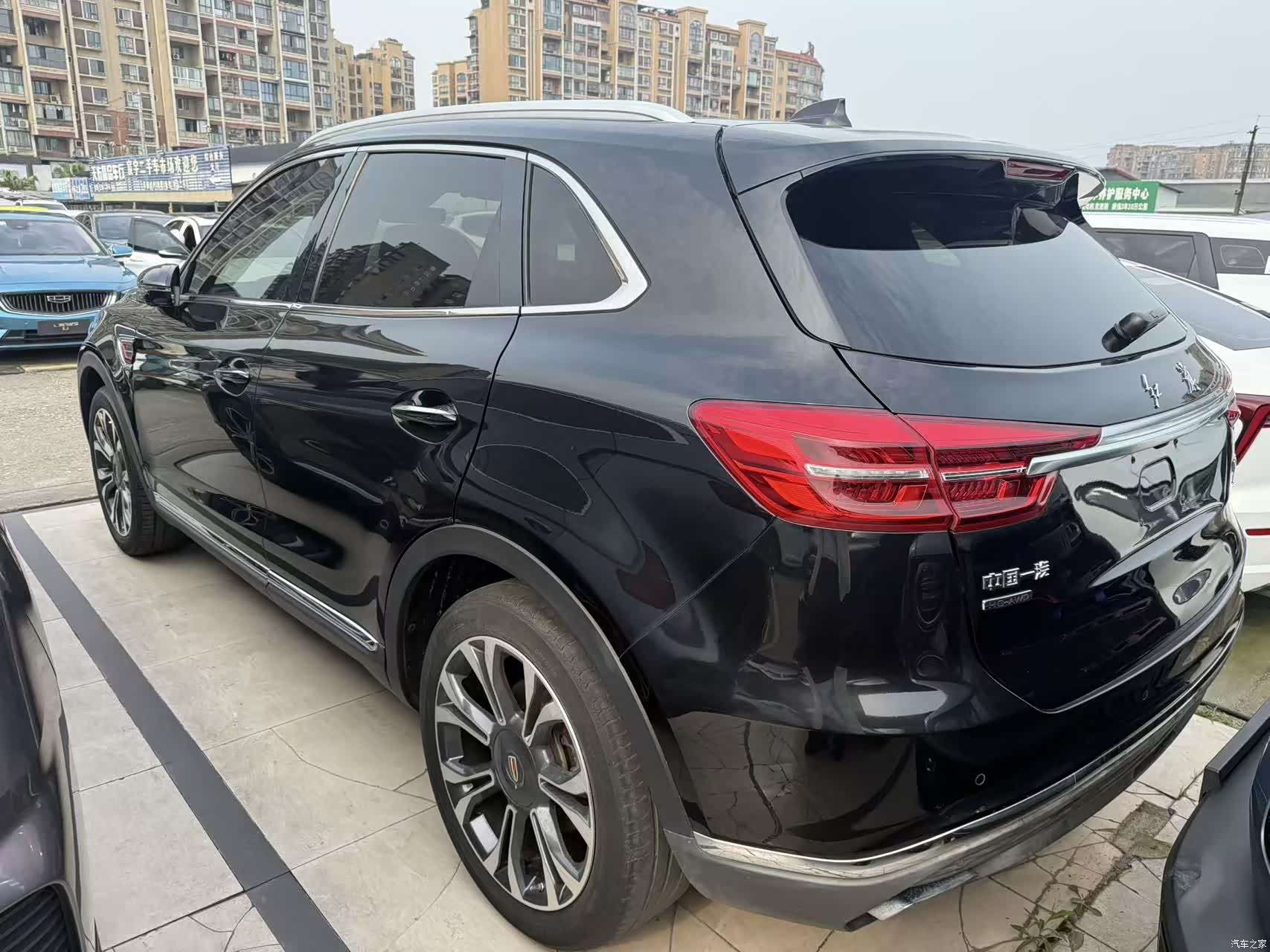 Hongqi HS5, 2021 8