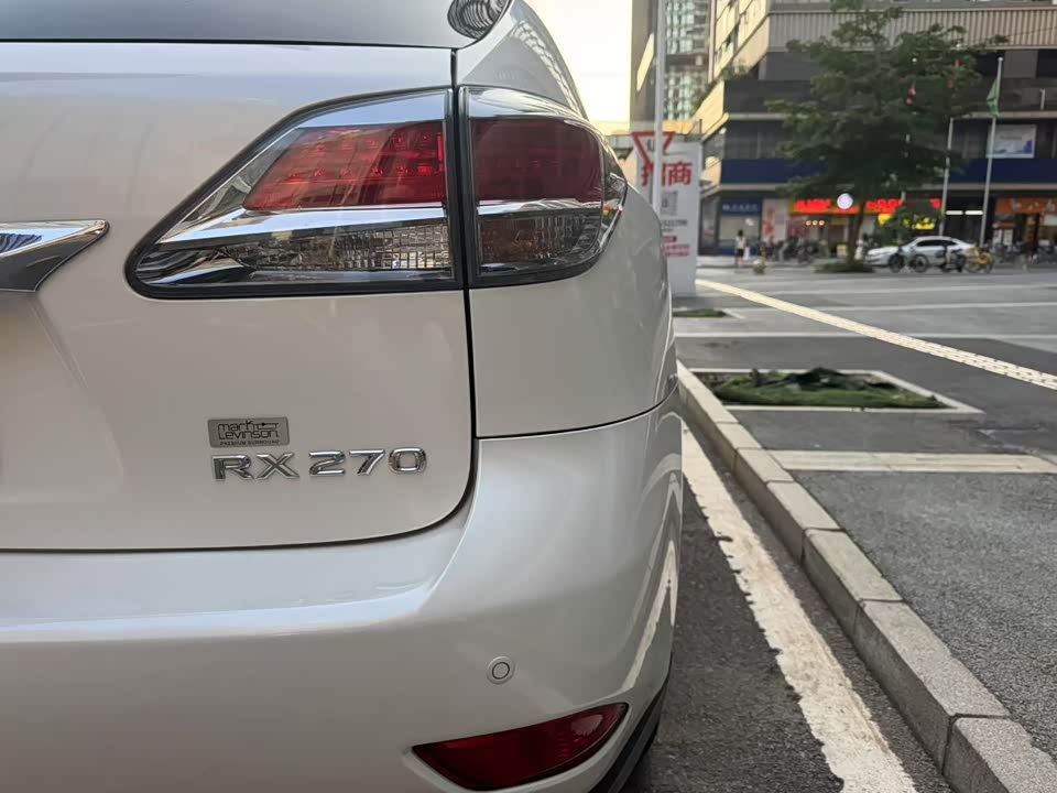 Lexus RX Classic