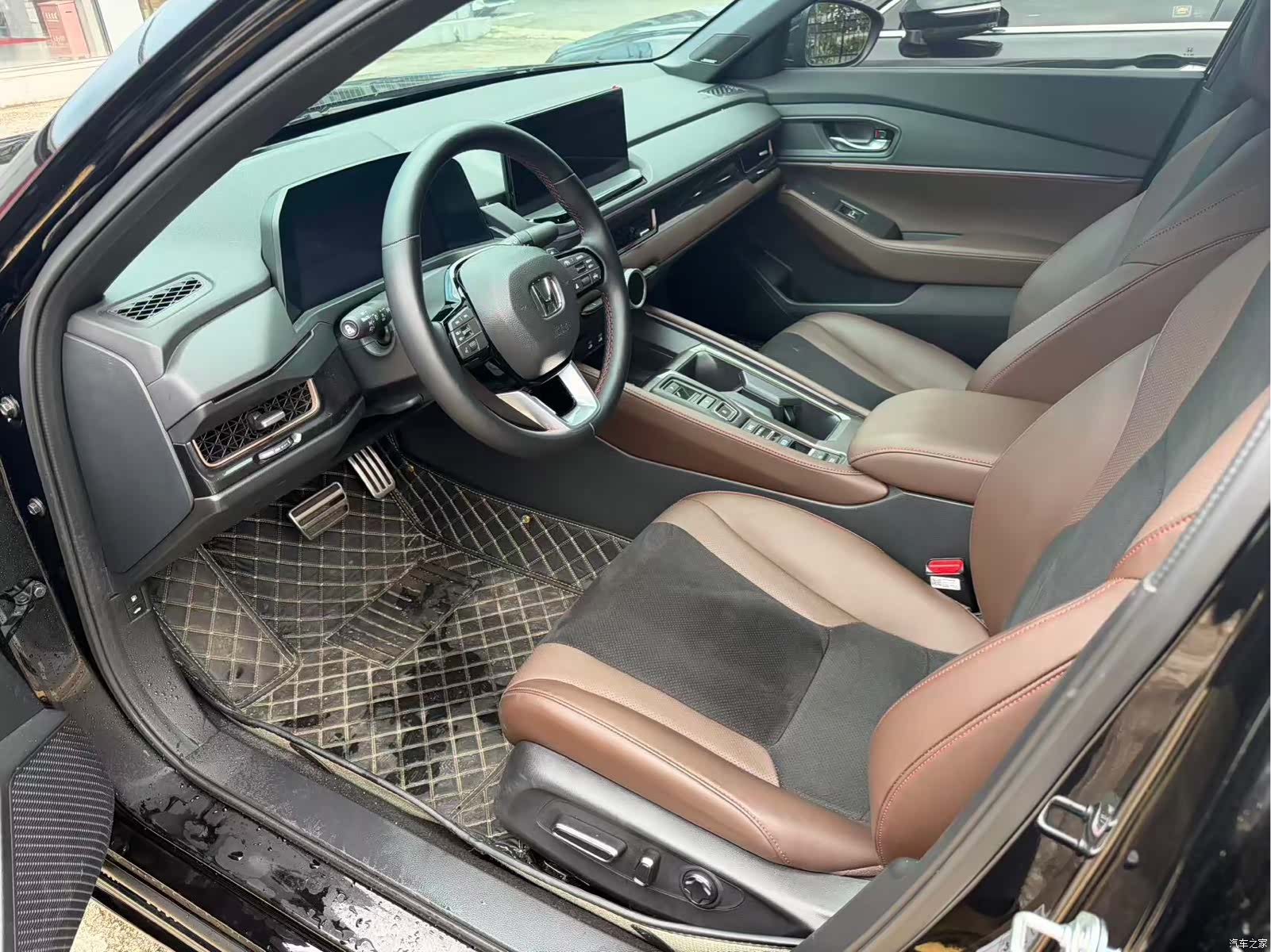 Honda Inspire, 2025 7