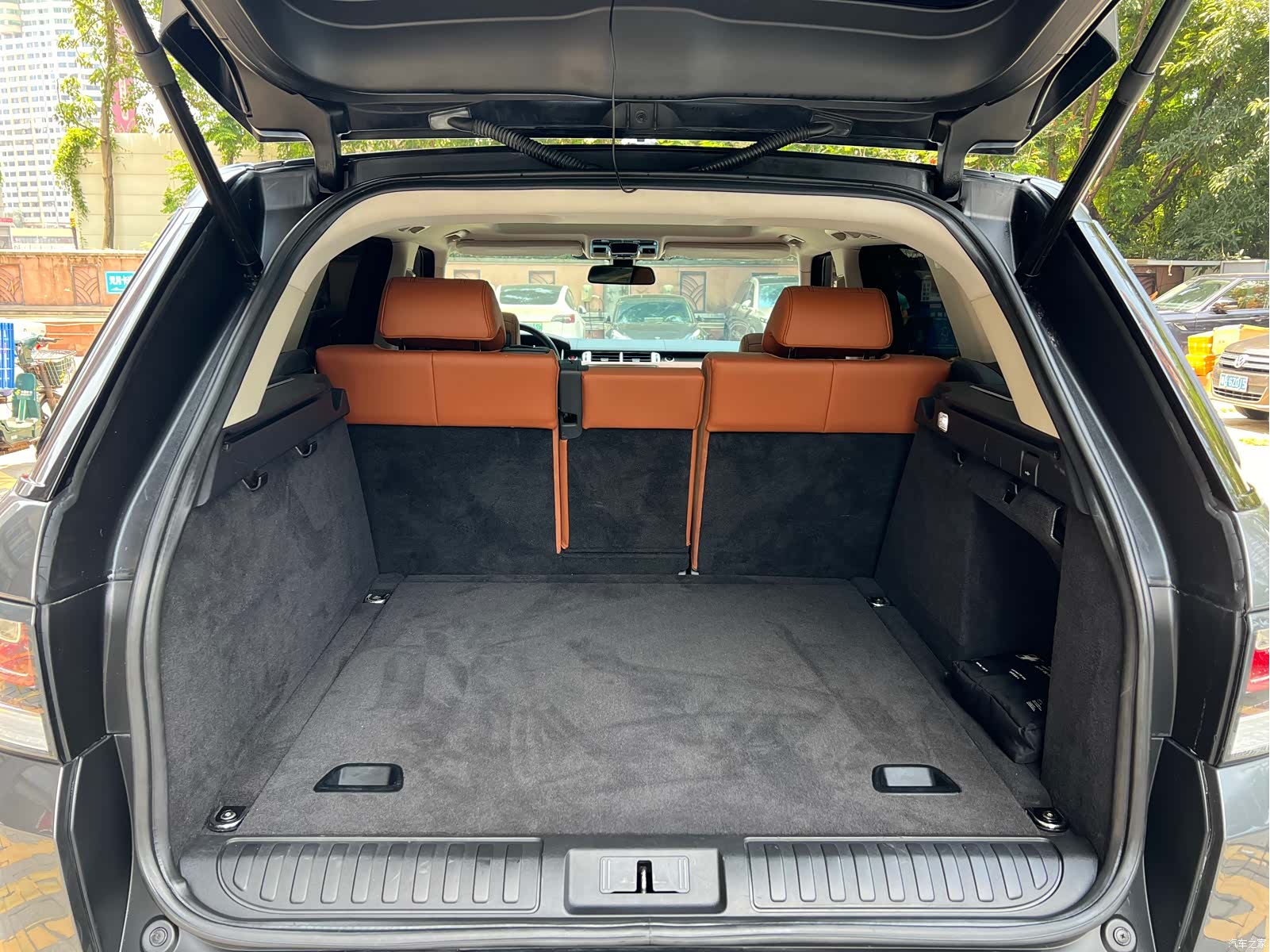 Land Rover Range Rover, 2013 13