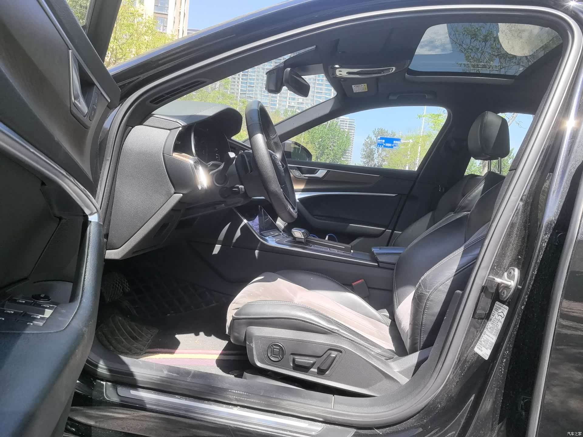 Audi A6L, 2020 все фото