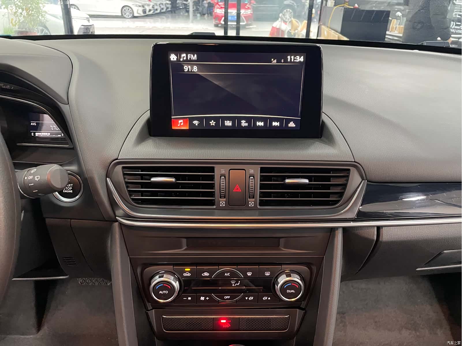 Mazda CX-4, 2021 10