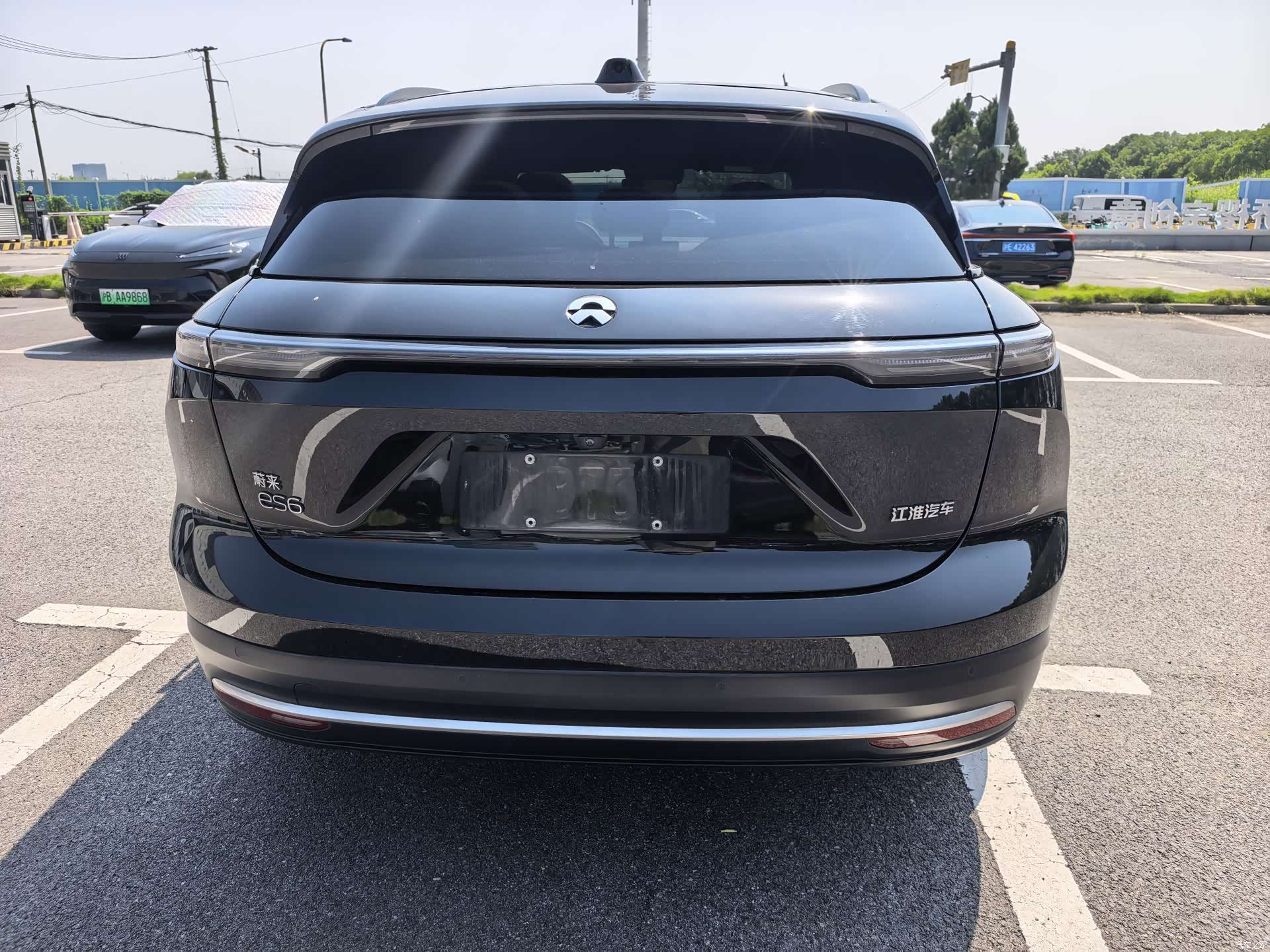 NIO ES6, 2023 6